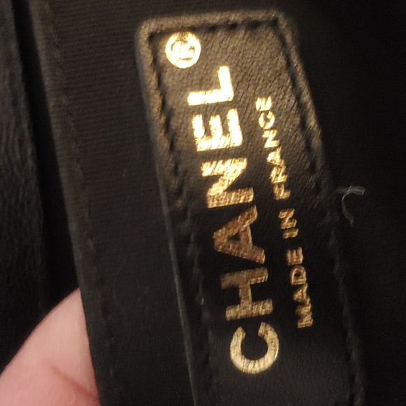 Chanel medium boy bag GHW chevron - Picture 9 of 9